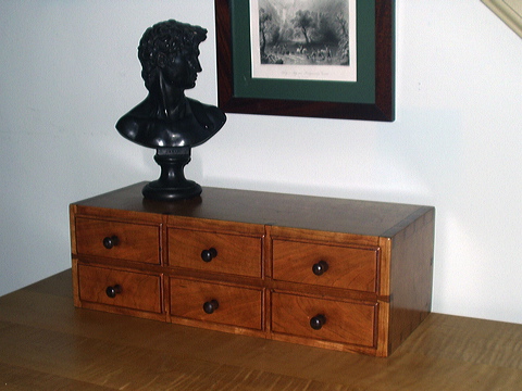 shaker_drawers.jpg